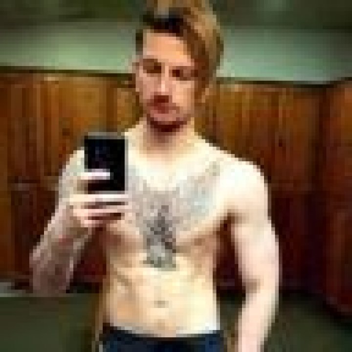 8-BitRyan Height, Weight, Age, Girlfriend, Family