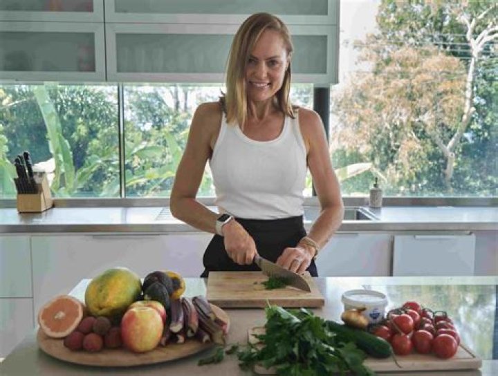 Celebrity Chef Zoe Bingley-Pullin Healthy Diet Advice for Winters and Kitchen Secrets