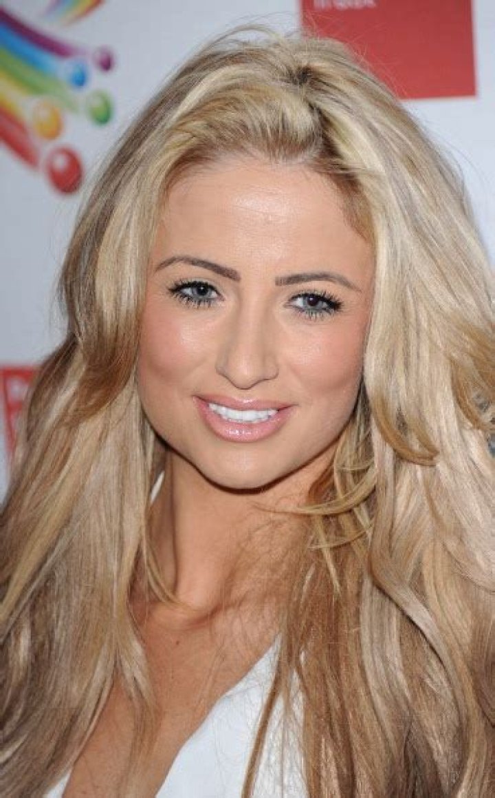 Chantelle Houghton Net Worth | Celebrity Net Worth