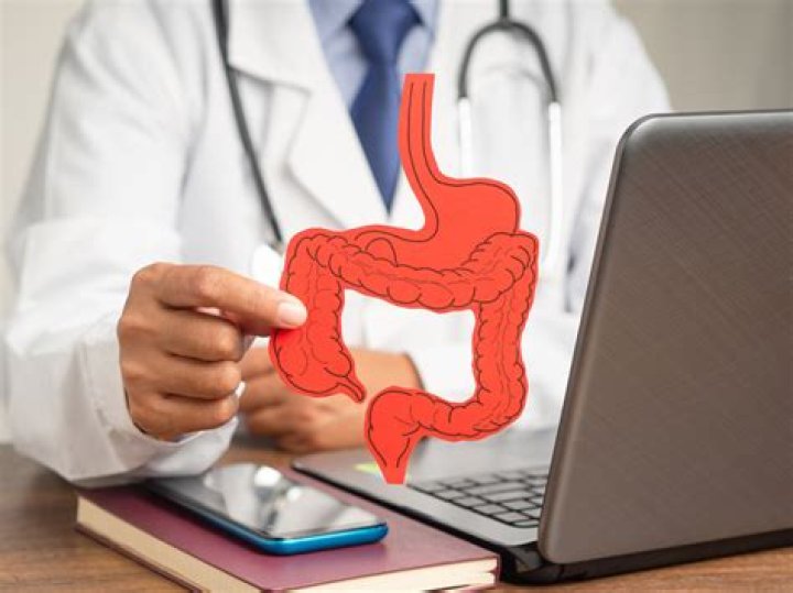 Hormone Doctor Shares 3 Common Things He Avoids for Gut Health