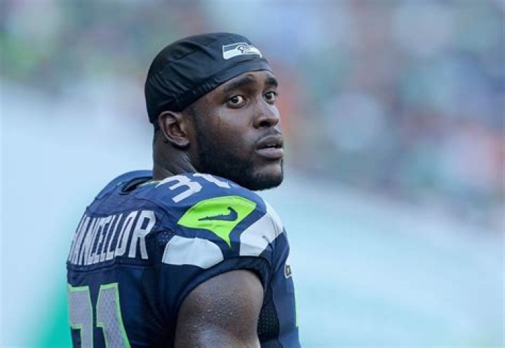 How Much Money Did Kam Chancellor Cost Himself By Holding Out?