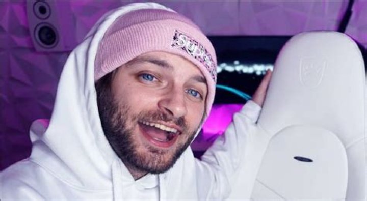 JoshDub net worth, income and estimated earnings of Youtuber channel