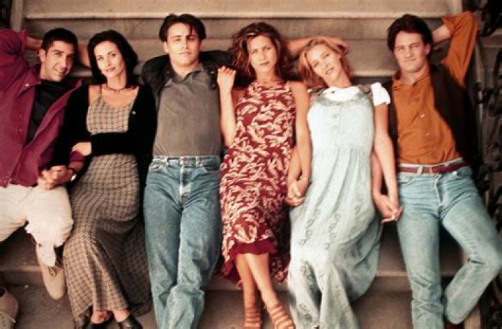 Matthew Perry Says This "Friends" Co-Star Confronted Him About His Drinking