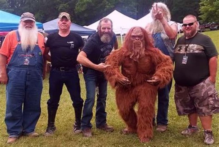 Mountain Monster Cast Jeff Headlee Wikipedia Age, Wife, Bio