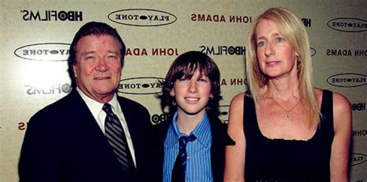 Steve Kroft Net Worth, Wife, Married, Son, Family, Height, Salary, Wiki