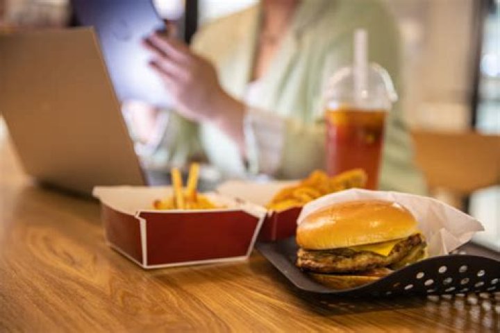 What Happens to Your Body If You Eat Fast Food Once a Week